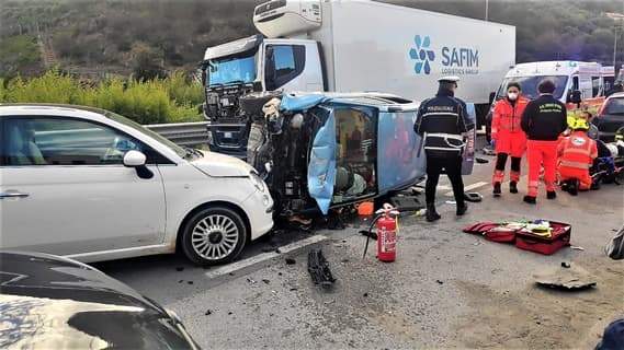 Aggiornamento incidente Albisola Superiore, una donna al Santa Corona in codice giallo