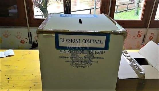 Elezioni nel savonese, alle 23 calo del 18%, Sassello -11.45%