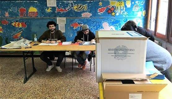 Elezioni, seggi chiusi nel savonese, votanti in calo, Sassello -1.55%
