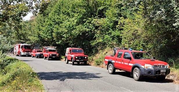 Incendio tra Mioglia e Pareto, intervento dei Vigili del fuoco di Sassello e Cairo