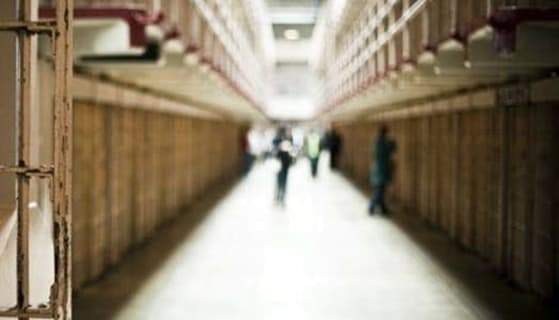 Lancio droga e cellulare nel carcere di Marassi. Continua la pacifica protesta dei detenuti