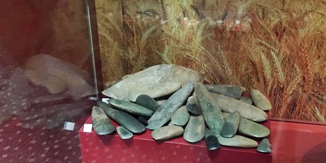 Asce in pietra del Monte Beigua trovate in una antica necropoli bulgara
