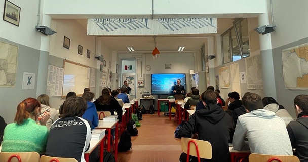 Savona incontro Guardia Costiera con studenti del Nautico