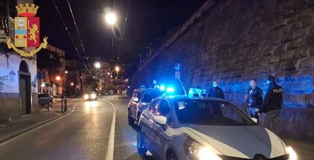 Due tentate rapine in via Paggi e via Carrara, due arresti a Genova