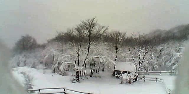 Ritorna la neve sulle montagne di Sassello e Urbe