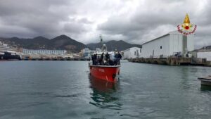 Genova Incendio bombola cantieri navali Sestri Ponente 2
