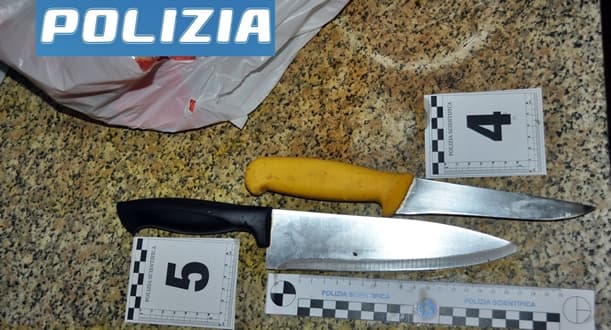 Savona tenta di uccidere 2 persone, la Polizia lo ferma con un colpo di pistola al fianco