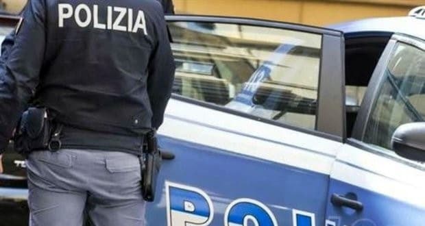 Savona le offre un lavoro ma la violentano in due, imprenditore arrestato