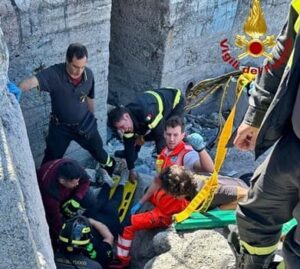 donna caduta sugli scogli a Chiavari 1