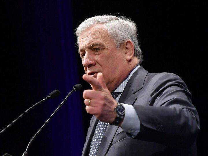 Ius scholae, Tajani: “Proposta in sintonia con programma centrodestra, anche Fdi era d’accordo”