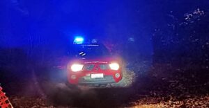 Incendio Alpicella continua in serata 1