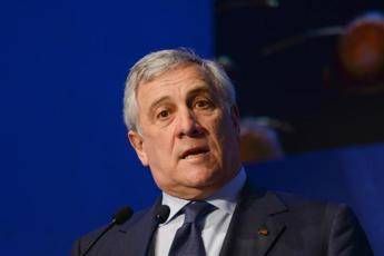 Tajani: “Non condividiamo ultime scelte Israele, basta attacchi”
