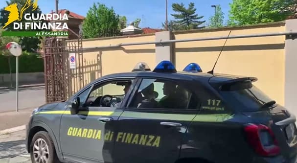 Alessandria azienda con 40 domestici in nero, multe per 300 mila euro – VIDEO