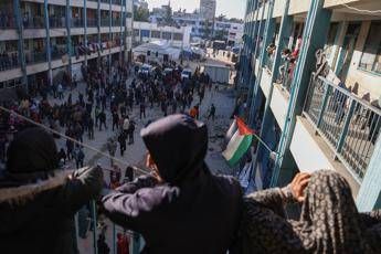 Gaza, Idf uccidono leader Jihad islamica: “Irruzione in casa vestiti da donne”