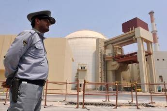 Iran, fonti 007 Usa: “Israele si sta preparando a colpire centrali nucleari”