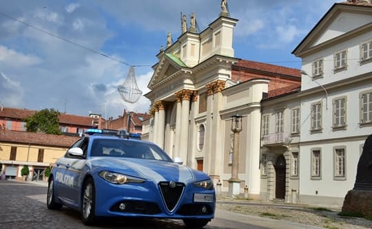 Alessandria donna 60enne tenta di rubare 700 euro di materiale elettrico