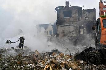 Russia propone negoziati a Istanbul il 2 giugno. Ucraina: “Pronti ma prima il memorandum”