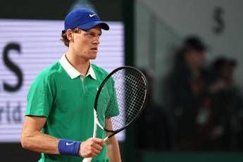Sinner al terzo turno del Roland Garros, Gasquet si arrende in tre set