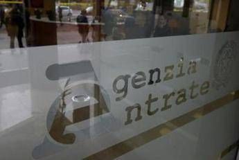 Sito dell’Agenzia Entrate di nuovo in tilt: “Impossibile accedere a dichiarazione precompilata”
