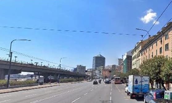Tragedia in via Buozzi a Genova, muore 23enne travolta da un’auto