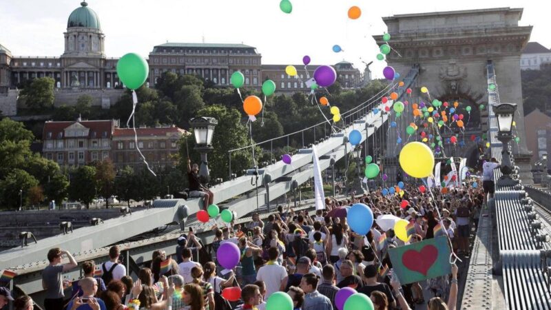 Budapest sfida il divieto di Orban, oggi il Pride: in piazza anche tanti politici italiani