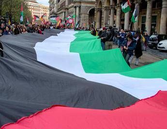 Centrosinistra in piazza per Gaza, oggi manifestazione Pd-M5S e Avs a Roma
