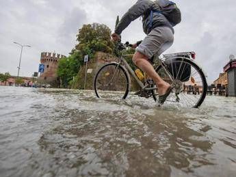Clima, Arera: in 2024 oltre 351 eventi meteo estremi, erano 60 in 2015