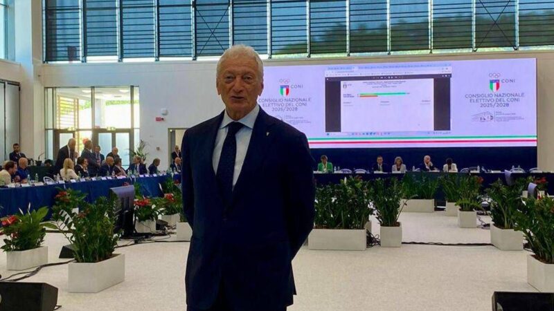 Coni, Luciano Buonfiglio è il nuovo presidente: “Lo sport di base al centro”