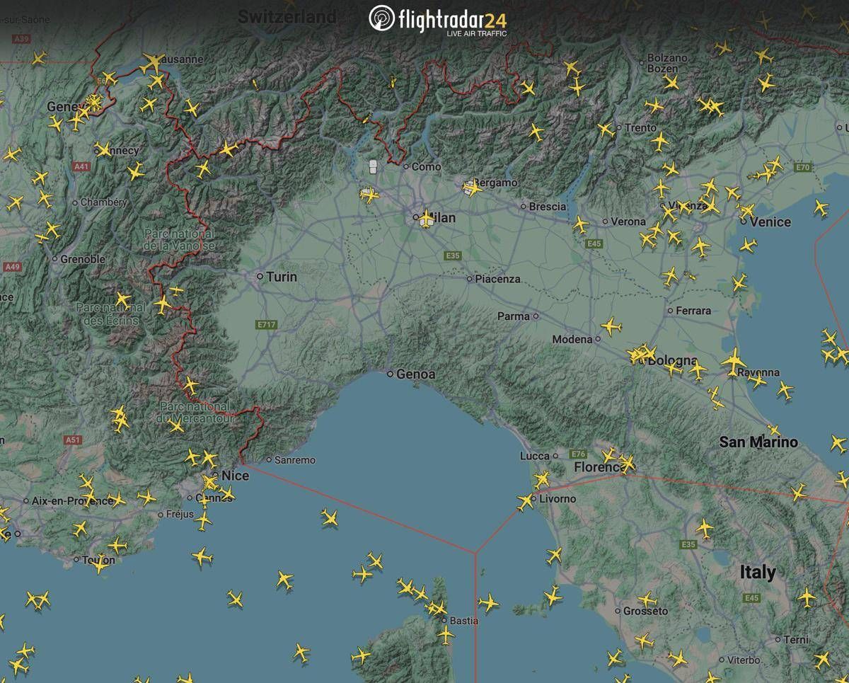 Guasto a centro radar blocca aerei nel nord ovest, voli sospesi e ritardi da Milano a Torino