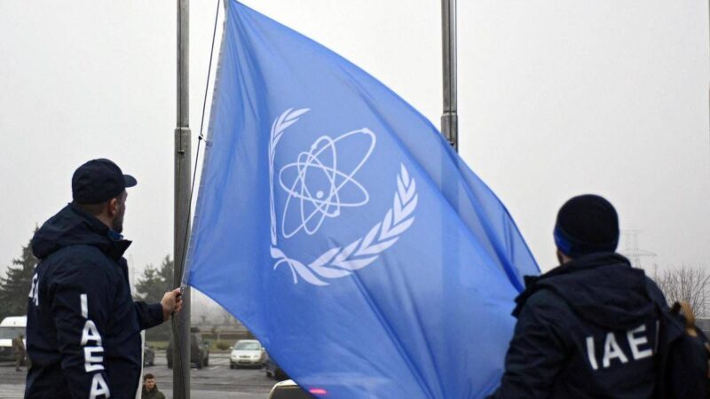Iran, direttore Aiea bandito da siti nucleari: “Teheran potrebbe tornare ad arricchire uranio”