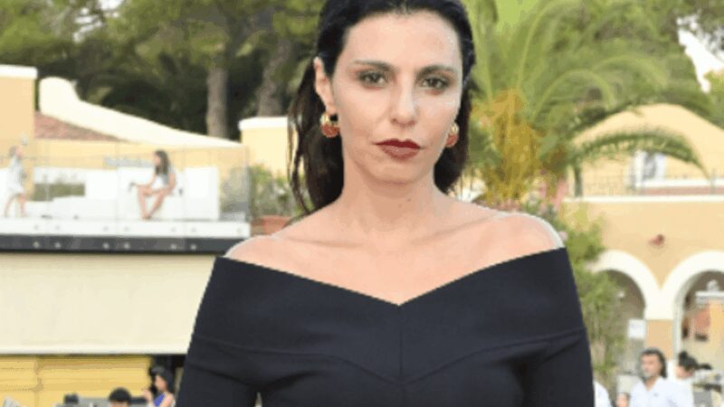 Irene Maiorino: “Un uomo si masturbava in strada guardandomi”. La denuncia dell’attrice