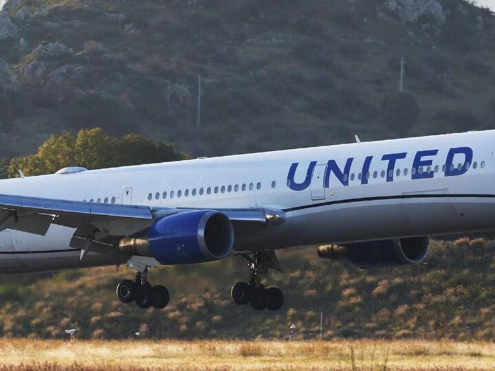 Islanda, perde quota sull’Atlantico: atterraggio d’emergenza per volo San Francisco-Roma