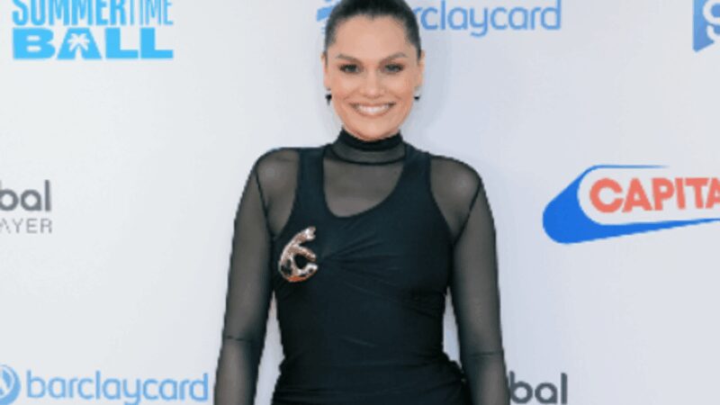 Jessie J operata per un cancro al seno: “Abbraccio chi sta vivendo un momento così difficile”