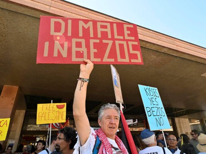 Matrimonio e proteste a Venezia, Jeff Bezos “amareggiato”