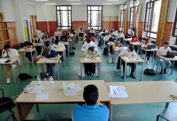 Maturità 2025, Cartesio, Platone e un accenno d’arte nella seconda prova di matematica allo Scientifico
