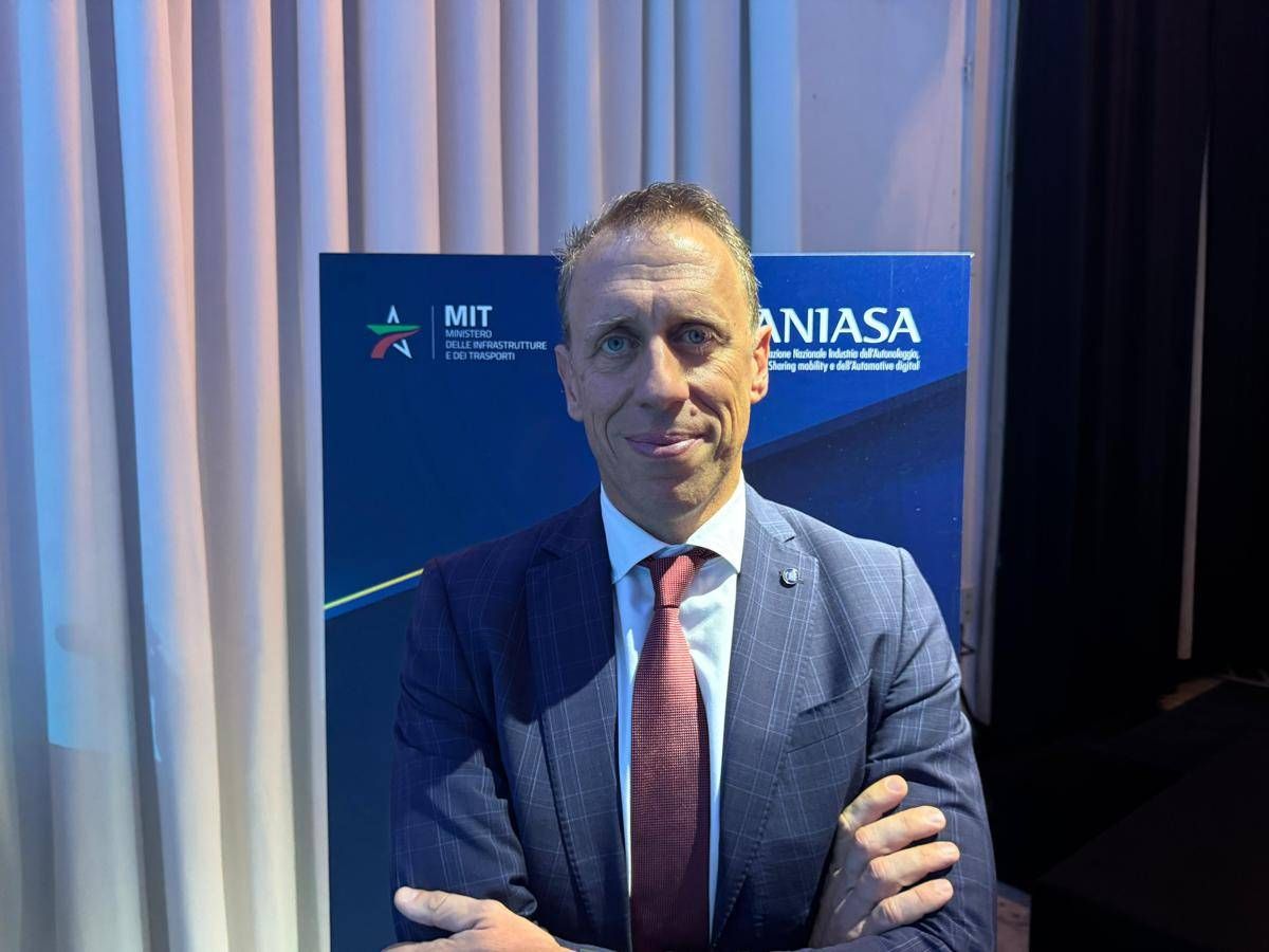Mobilità, Viano (Aniasa): “La flotta a noleggio cresce con tassi significativi”
