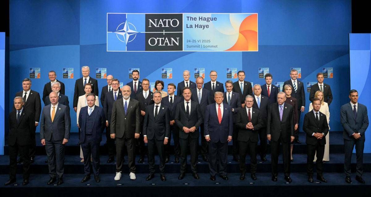 Nato, i leader all’Aja: “Per difesa 5% Pil entro 2035. Impegno su articolo 5”