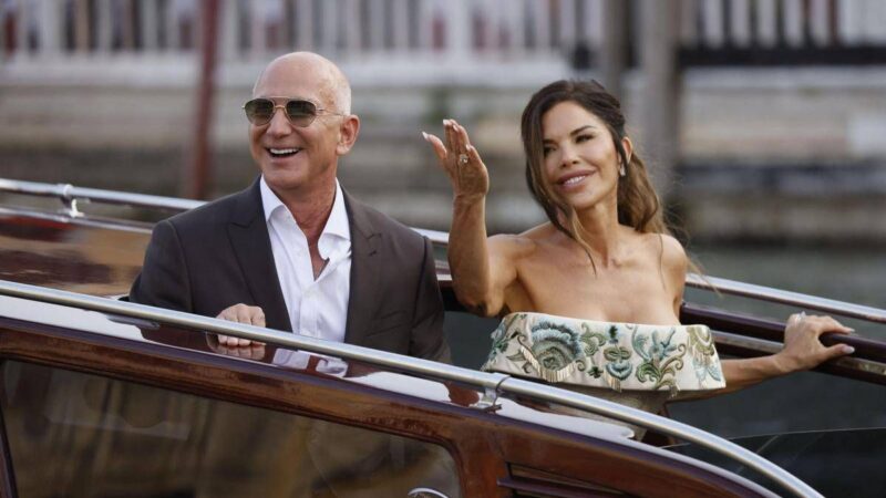 Nozze Bezos, stasera la festa da ballo: resta il mistero sul cantante