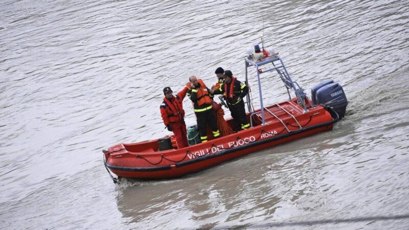 Omicidi Villa Pamphili, si cercano effetti personali di madre e figlia anche nel Tevere