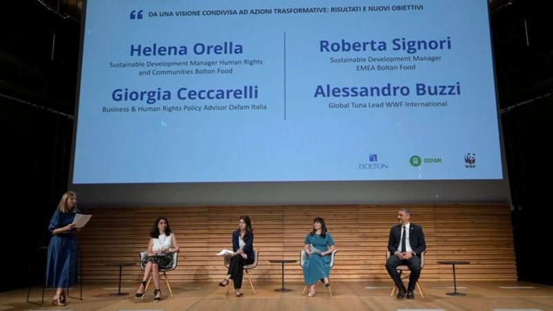 Pesca, Bolton: partnership con Wwf e Oxfam per tutela oceani e diritti umani
