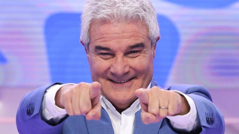Pino Insegno: “‘Reazione a catena’ è vincente, lavoro sempre come fosse primo giorno”