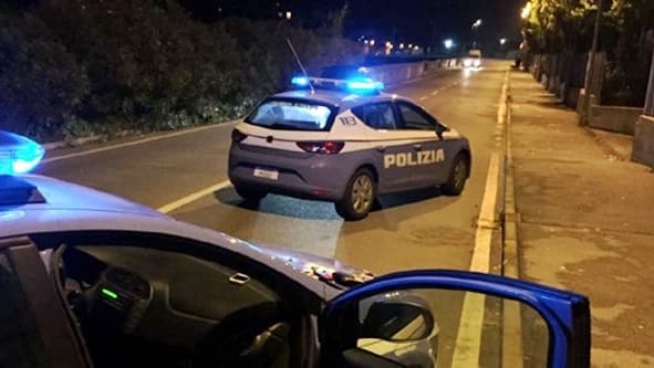 A Molassana volano oggetti dalla finestra dopo una lita, denunciati