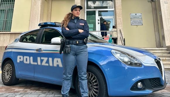 Genova nasconde un coltello nella biancheria intima, denunciato