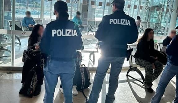 Polizia Savona restituisce e-bike rubata al legittimo proprietario