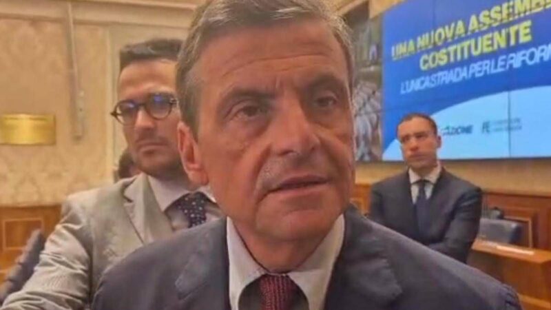 Riforme, Calenda: “Senza arriverà un dittatore”