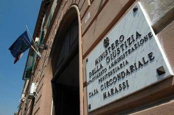 Rivolta nel carcere di Marassi a Genova: diversi feriti