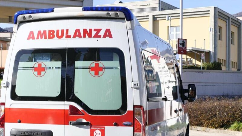 Roma, minorenne accoltellato all’addome: è in codice rosso, fermato un coetaneo