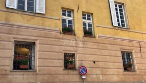 Sassello in centro tutti invasati 1