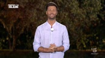 Temptation Island, chi sono Sarah e Valerio? La quinta coppia
