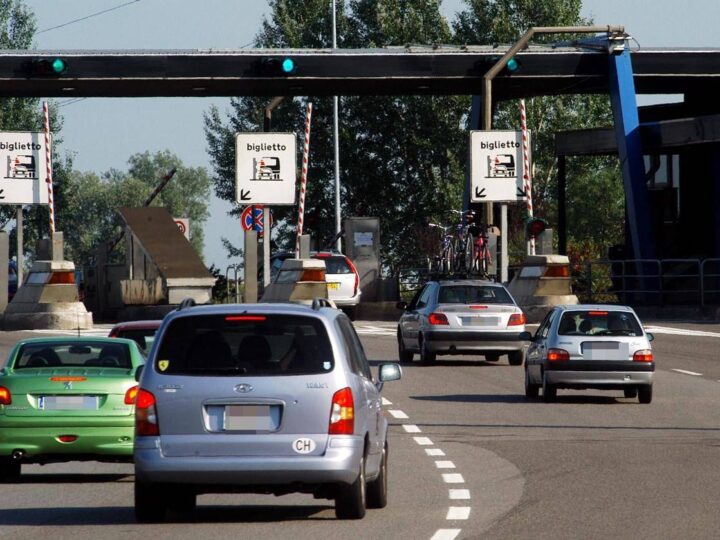 Autostrade, verso l’aumento dei pedaggi da agosto